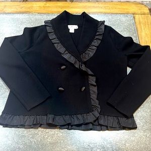 Vineyard Vines fancy sweater cardigan. 90% Merino wool, poly ruffles on placket